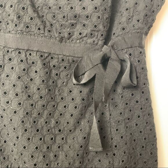 Ann Taylor Black size 4 dress with texture and ribbon - Picture 4 of 6